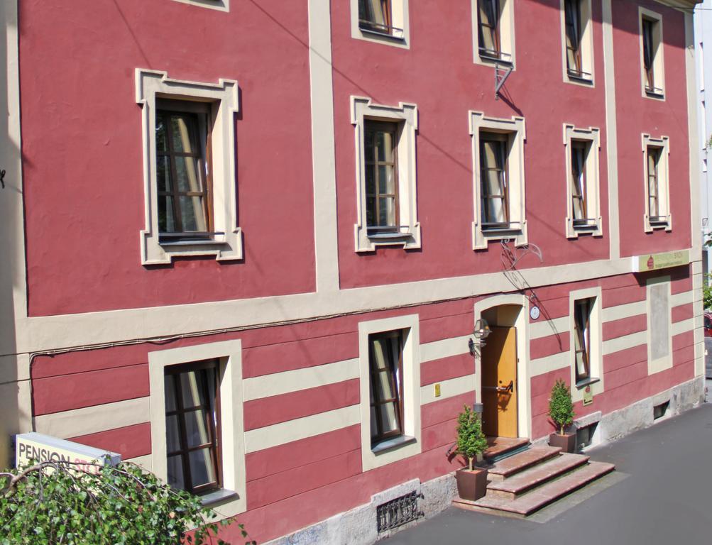 Pension Stoi budget guesthouse Innsbruck Extérieur photo